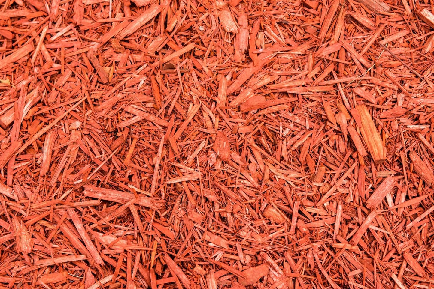 Premium Red Wood Mulch for Indoor, Patio, Potting Media, Gardens, Lawns, and Landscaping (0.5 CF - 14 L - 15 QTS)